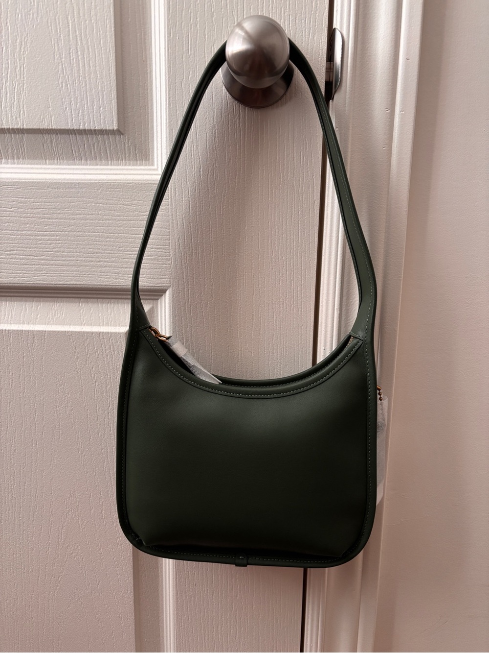 Coach Curve Zip 💚 - Picture 3 of 8